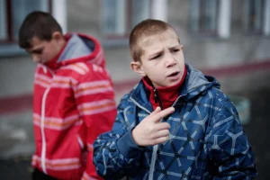 Симптомы зависимости у подростков: Понимание и Решение